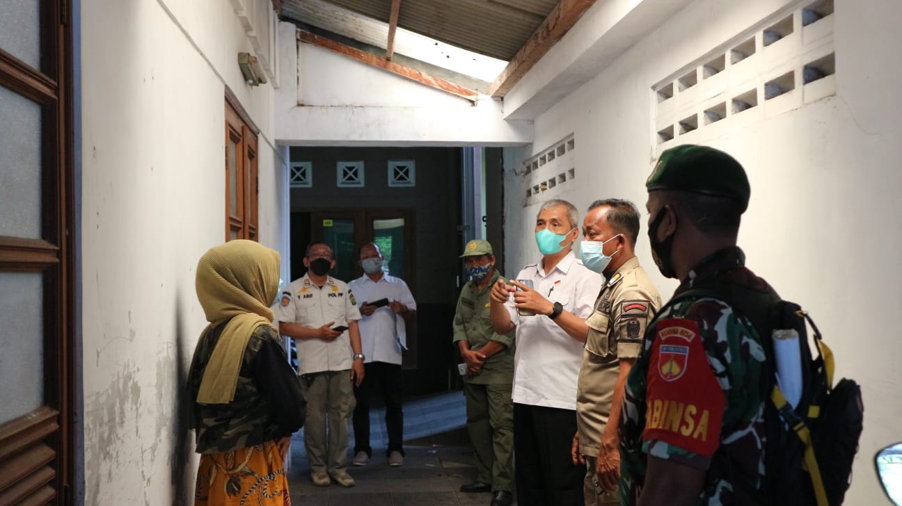 KELURAHAN PURWOKINANTI LAKUKAN  SAMBANG PONDOKAN